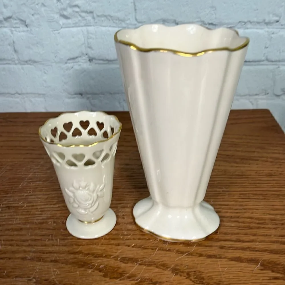 Lenox Original Flower Vases set of 2 Hearts Valentine